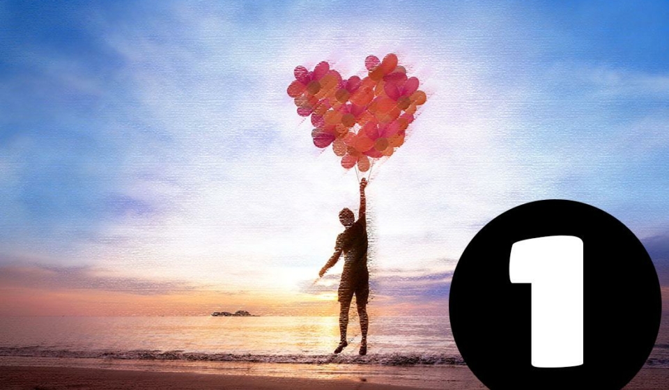 chasing_creativity_man_balloons_ocean-ONE_1